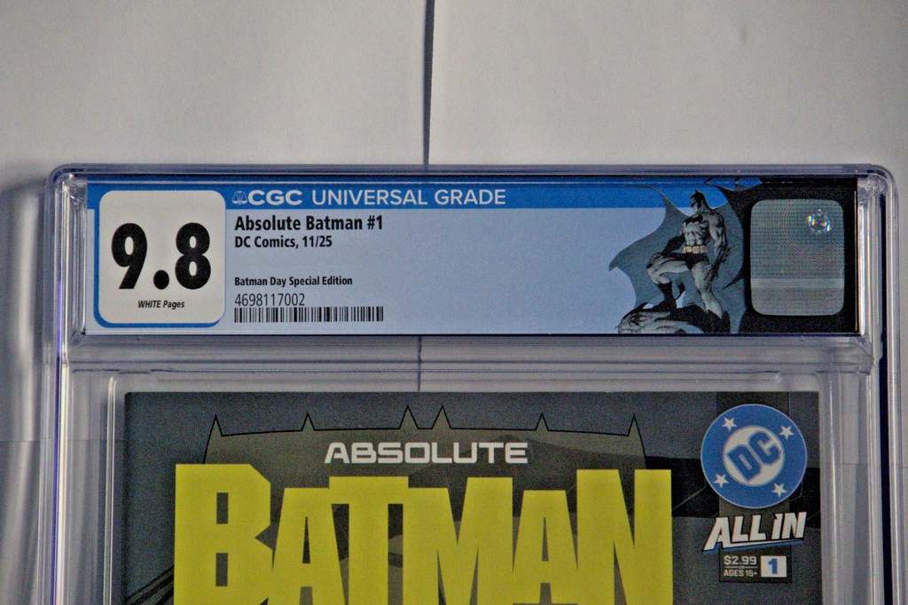 Absolute Batman #1 CGC 9.8 Cover A Batman Day 2025 Dragotta Variant
