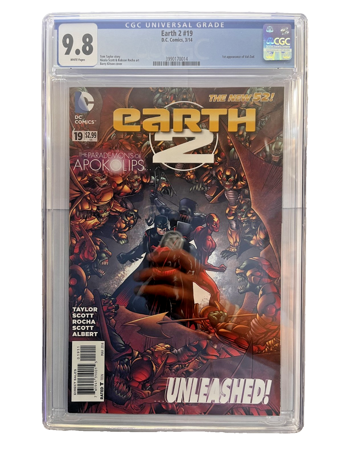 EARTH 2 #19 CGC 9.8  1st App. VAL ZOD